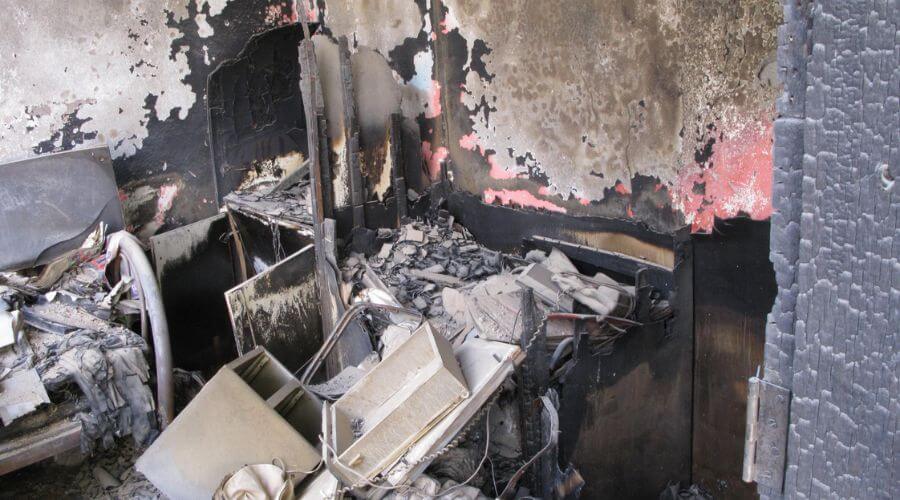 Why choose EcoLayer Crew for water damage restoration in Greensboro